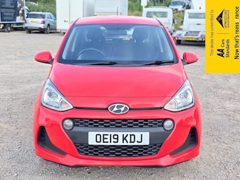 Used Hyundai i10 2019 for sale - 75303617: Photo