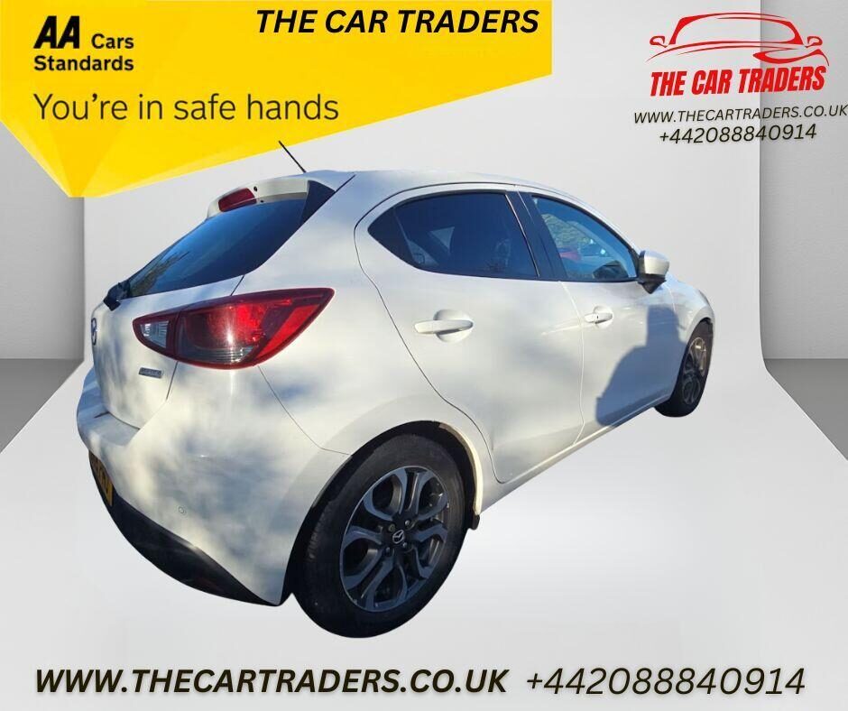 Used Mazda Mazda2 2015 for sale - 76391340: Photo 4