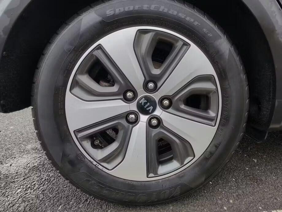 Used Kia Niro 2017 for sale - 77628913: Photo 9