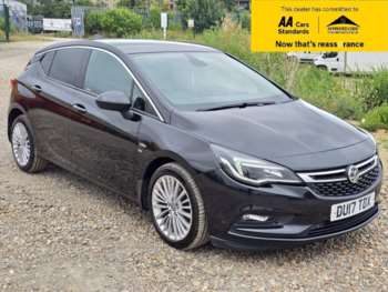 2017 (17) - 1.6 CDTi 16V 136 Elite Nav 5dr Auto