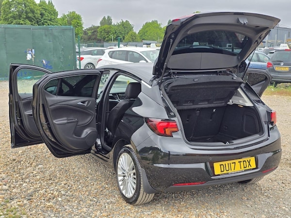Used Vauxhall Astra 2017 for sale - 75054155: Photo 9