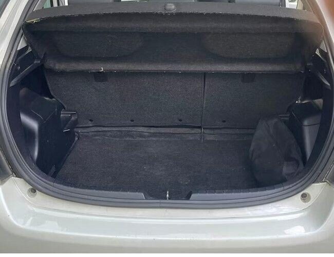 Used Toyota Yaris 2014 for sale - 76569399: Photo 12