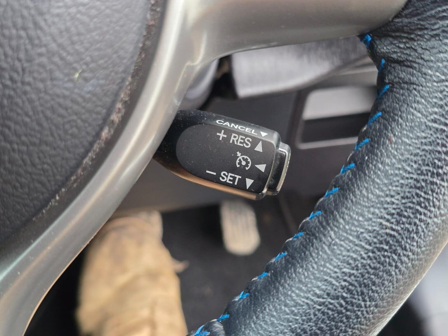 Used Toyota Yaris 2014 for sale - 76569399: Photo 31