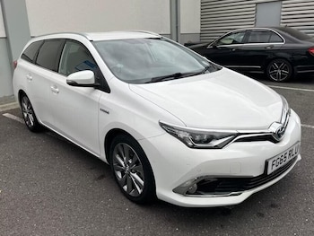 Toyota - Auris