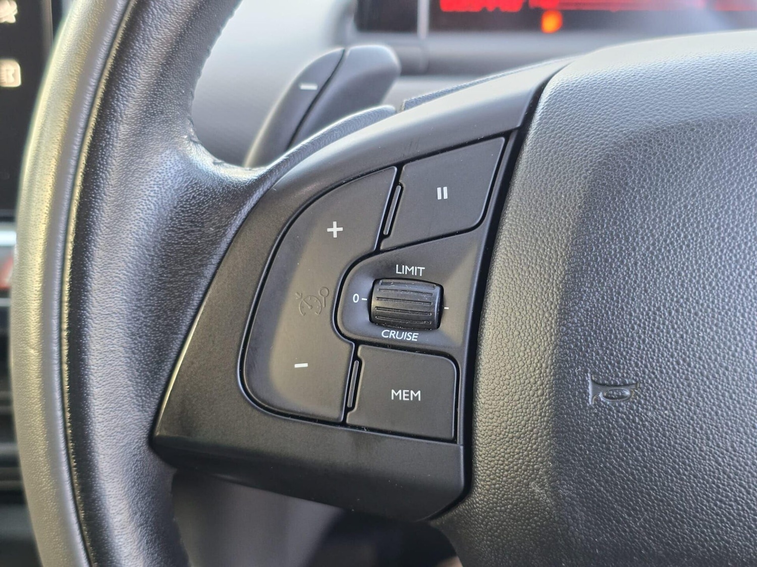 Used Citroen C4 Cactus 2016 for sale - 77241456: Photo 23