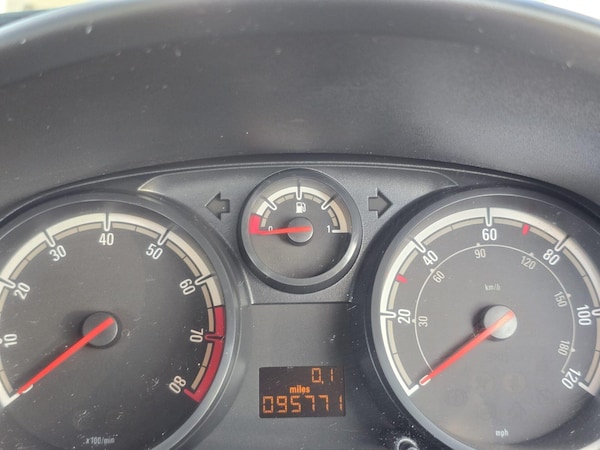 Used Vauxhall Corsa 2014 for sale - 75053887: Photo 28