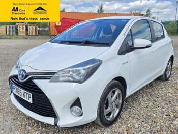 Used Toyota Yaris 2015 for sale - 75054158: Photo