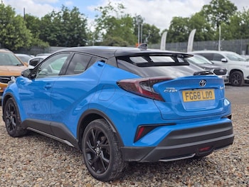 Used Toyota C-HR 2018 for sale - 78906667: Photo
