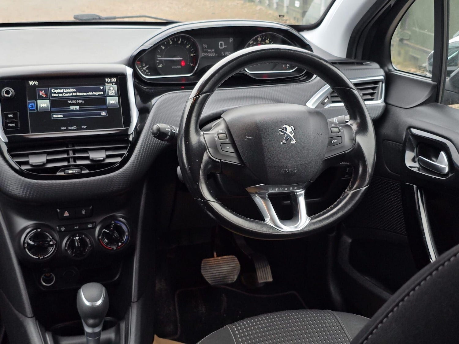 Used Peugeot 208 2016 for sale - 77571201: Photo 57