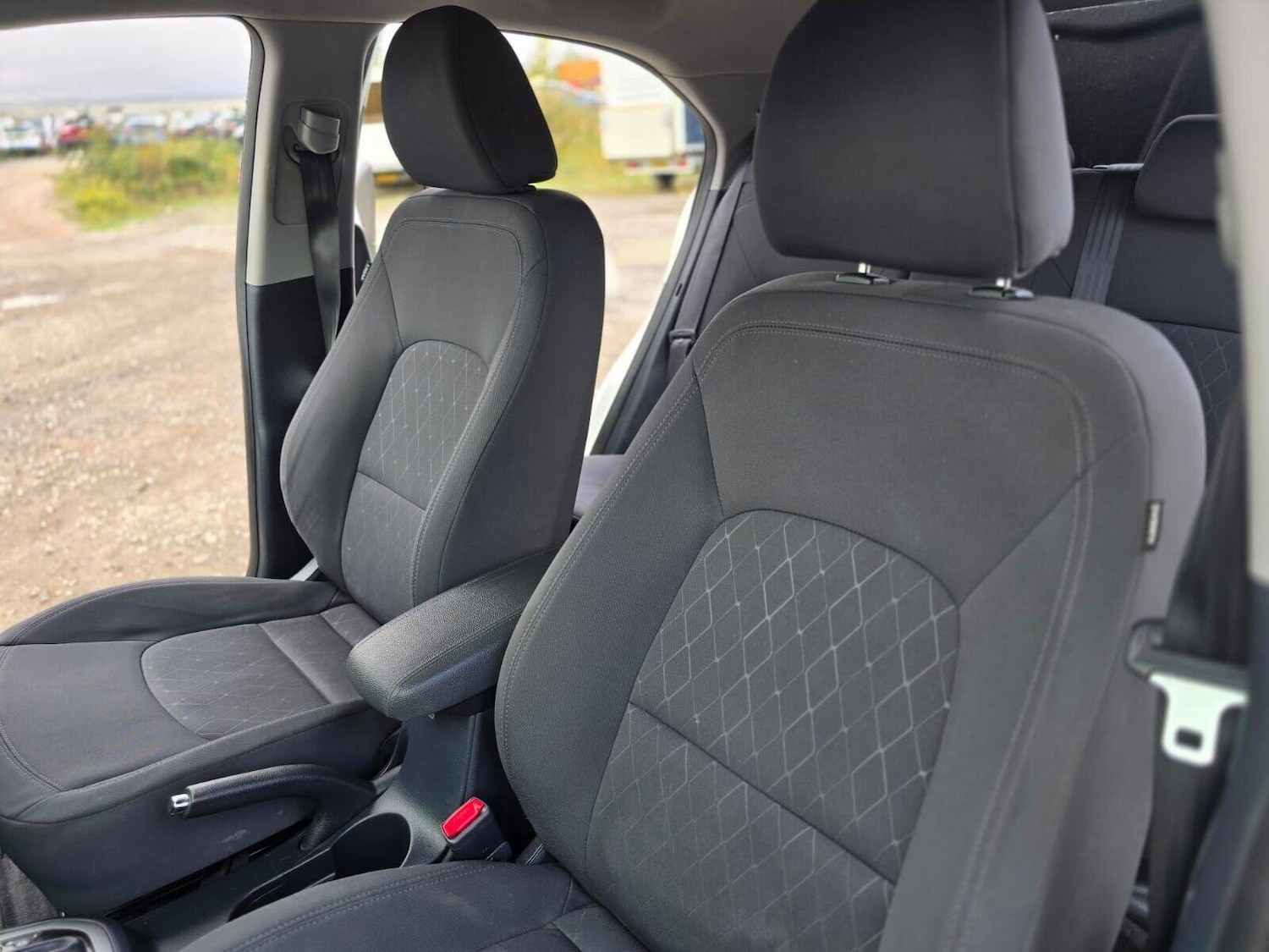 Used Kia Rio 2016 for sale - 76098579: Photo 17