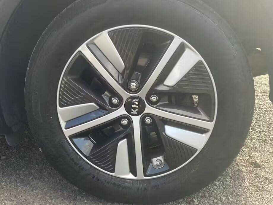 Used Kia Niro 2021 for sale - 76961649: Photo 9