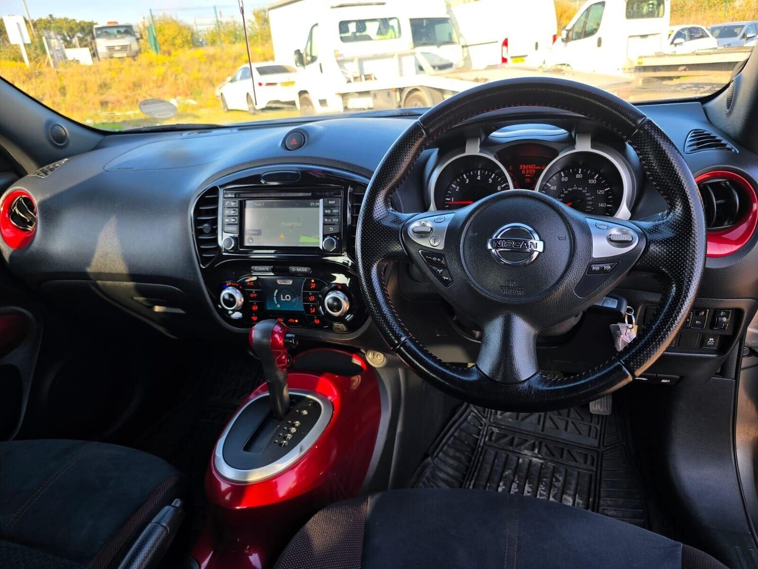 Used Nissan Juke 2015 for sale - 76163862: Photo 23