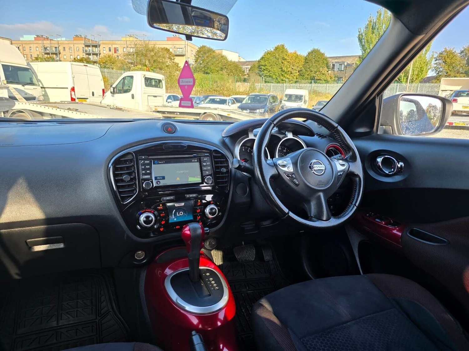 Used Nissan Juke 2015 for sale - 76163862: Photo 24