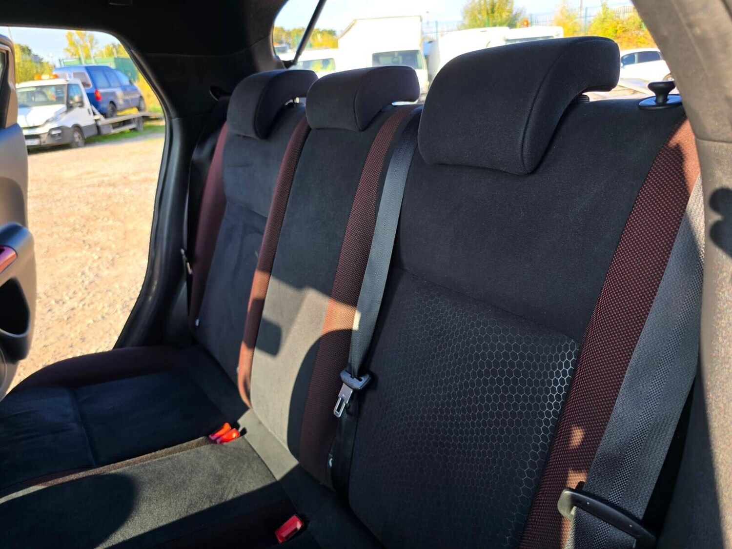 Used Nissan Juke 2015 for sale - 76163862: Photo 28