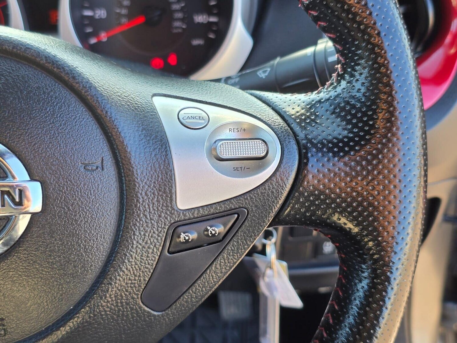 Used Nissan Juke 2015 for sale - 76163862: Photo 30