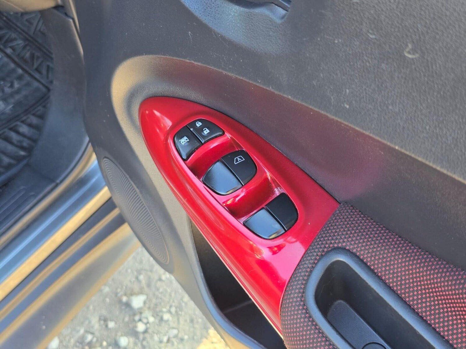 Used Nissan Juke 2015 for sale - 76163862: Photo 32