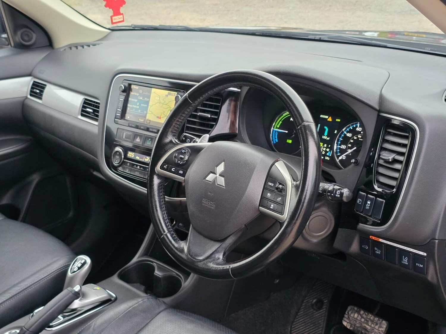 Used Mitsubishi Outlander 2014 for sale - 76040308: Photo 25