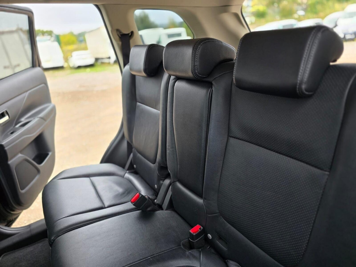 Used Mitsubishi Outlander 2014 for sale - 76040308: Photo 27