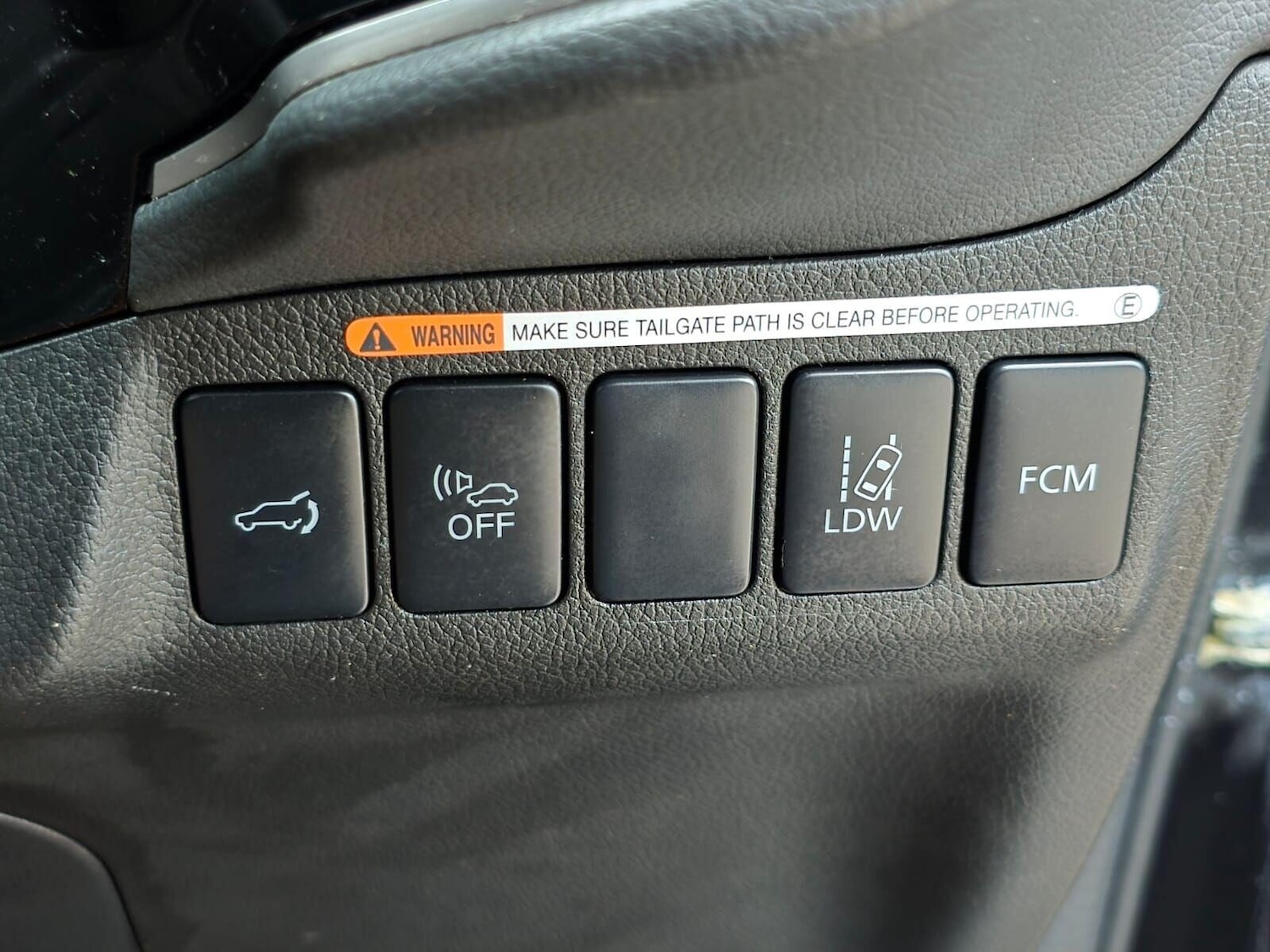 Used Mitsubishi Outlander 2014 for sale - 76040308: Photo 29