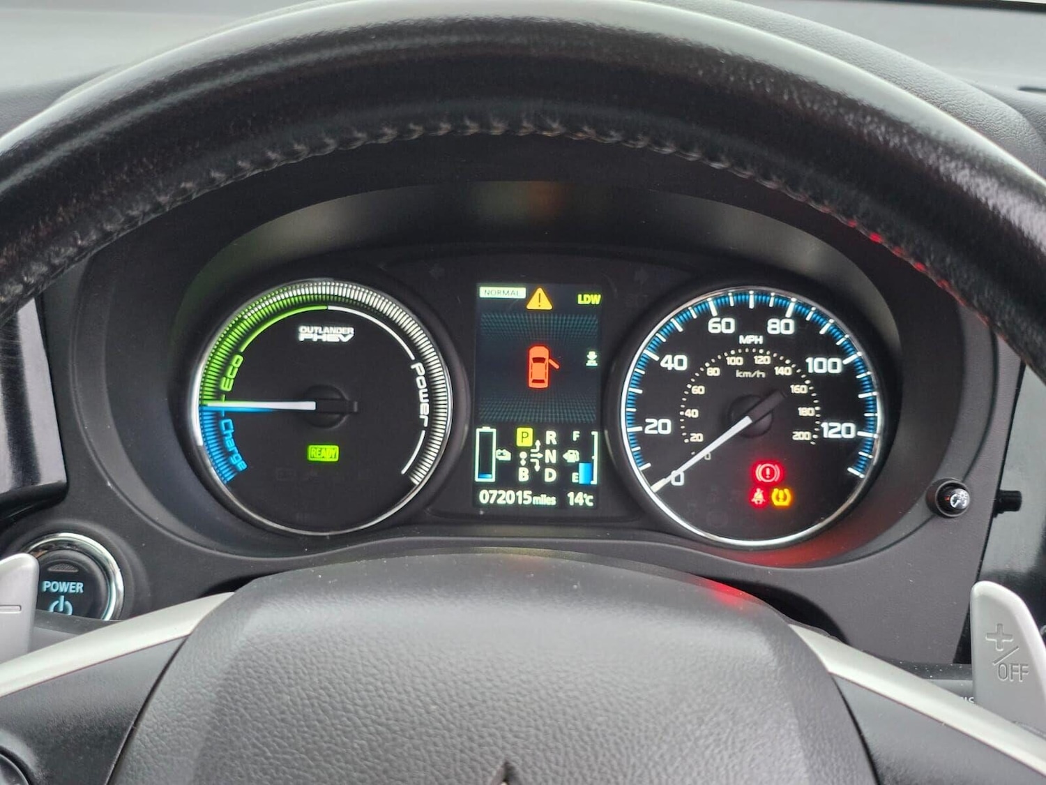 Used Mitsubishi Outlander 2014 for sale - 76040308: Photo 38