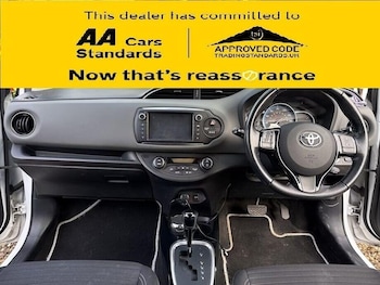 Used Toyota Yaris 2016 for sale - 76185954: Photo 4