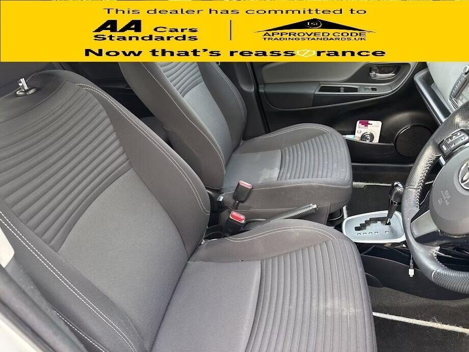 Used Toyota Yaris 2016 for sale - 76185954: Photo 5