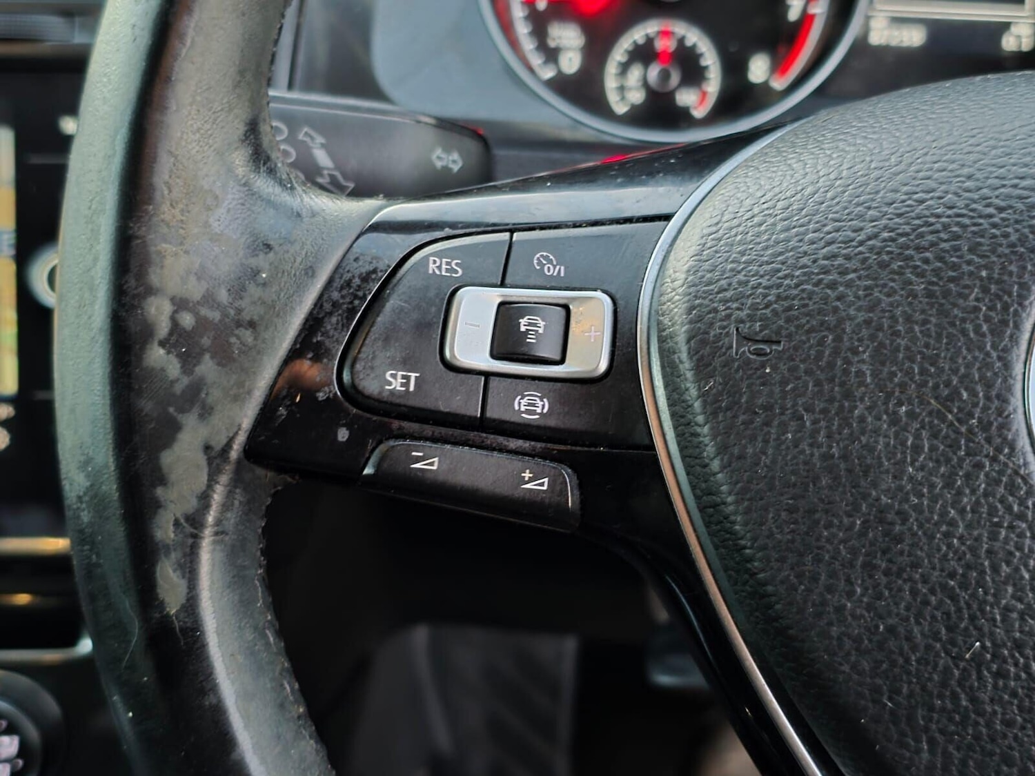 Used Volkswagen Golf 2018 for sale - 76637331: Photo 30