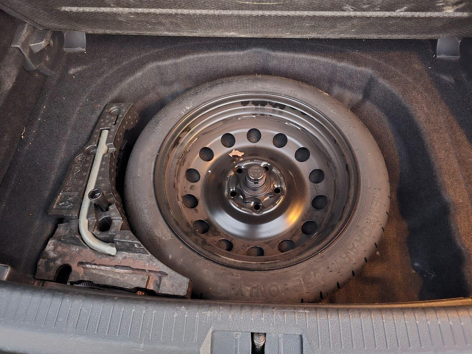 Used Volkswagen Golf 2018 for sale - 76637331: Photo 33