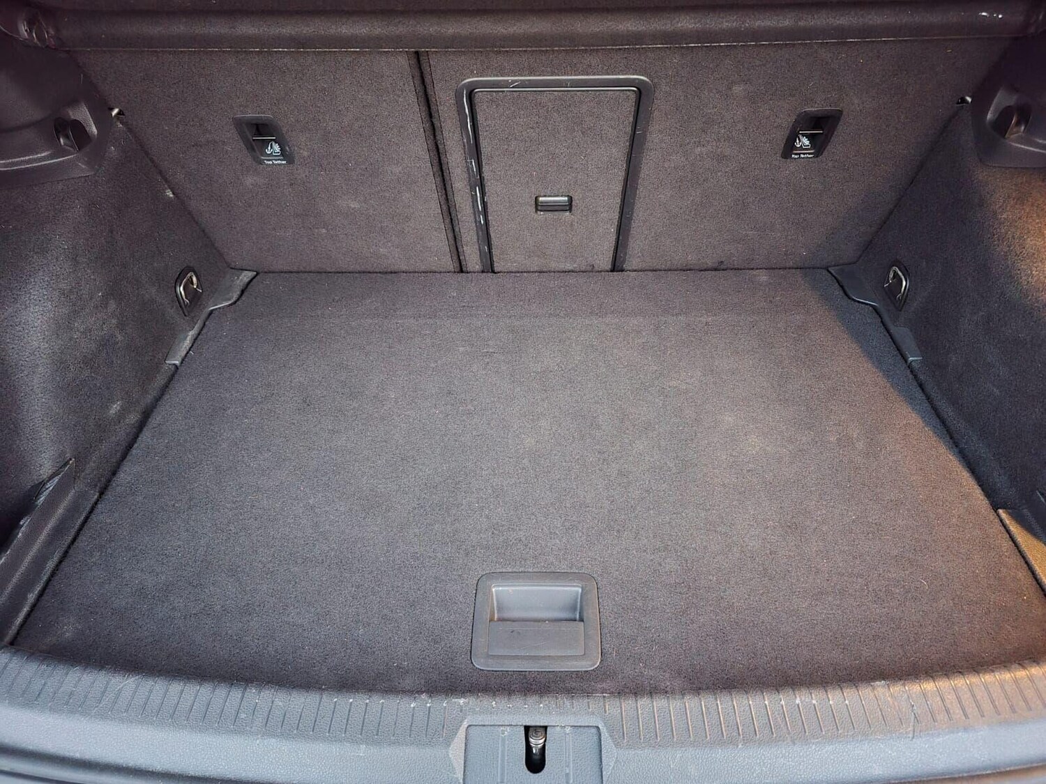 Used Volkswagen Golf 2018 for sale - 76637331: Photo 39