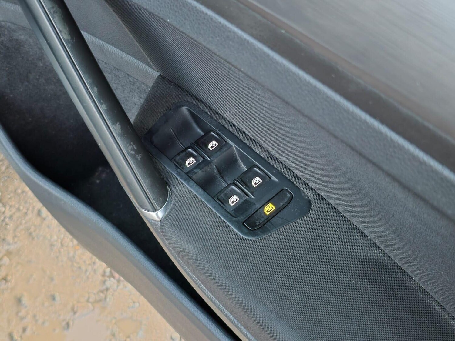 Used Volkswagen Golf 2018 for sale - 76637331: Photo 61