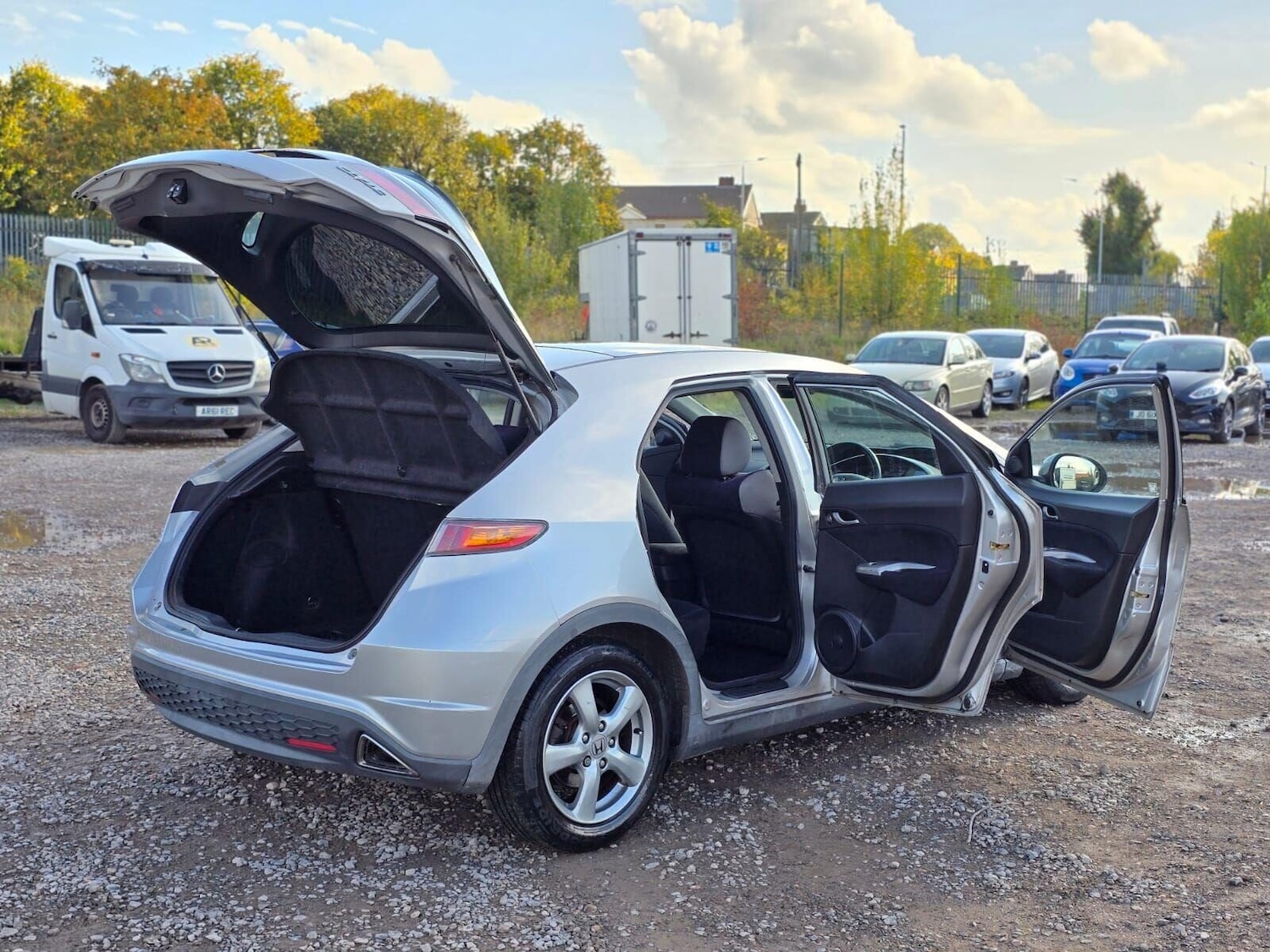 Used Honda Civic 2007 for sale - 76352345: Photo 16