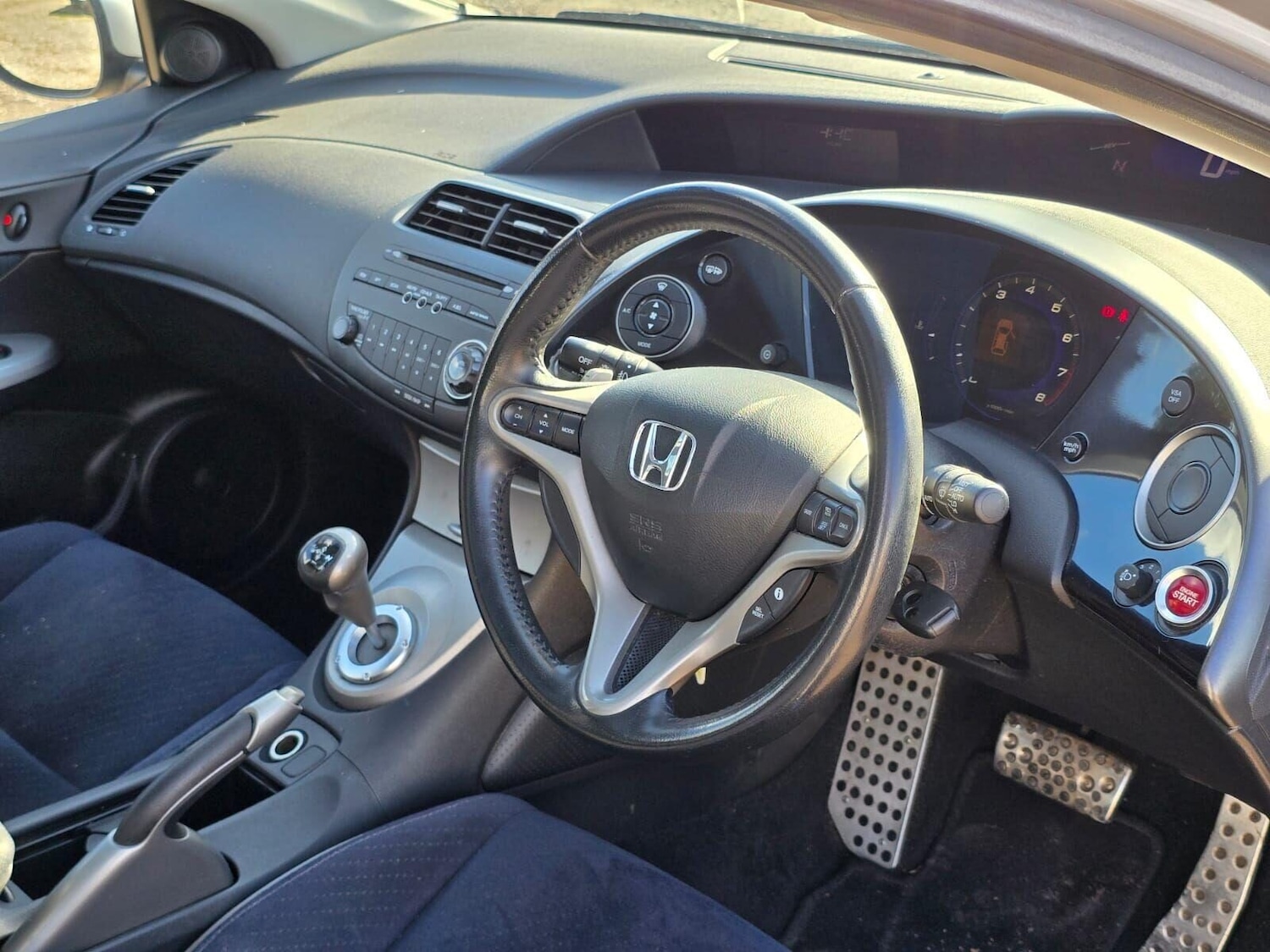 Used Honda Civic 2007 for sale - 76352345: Photo 22