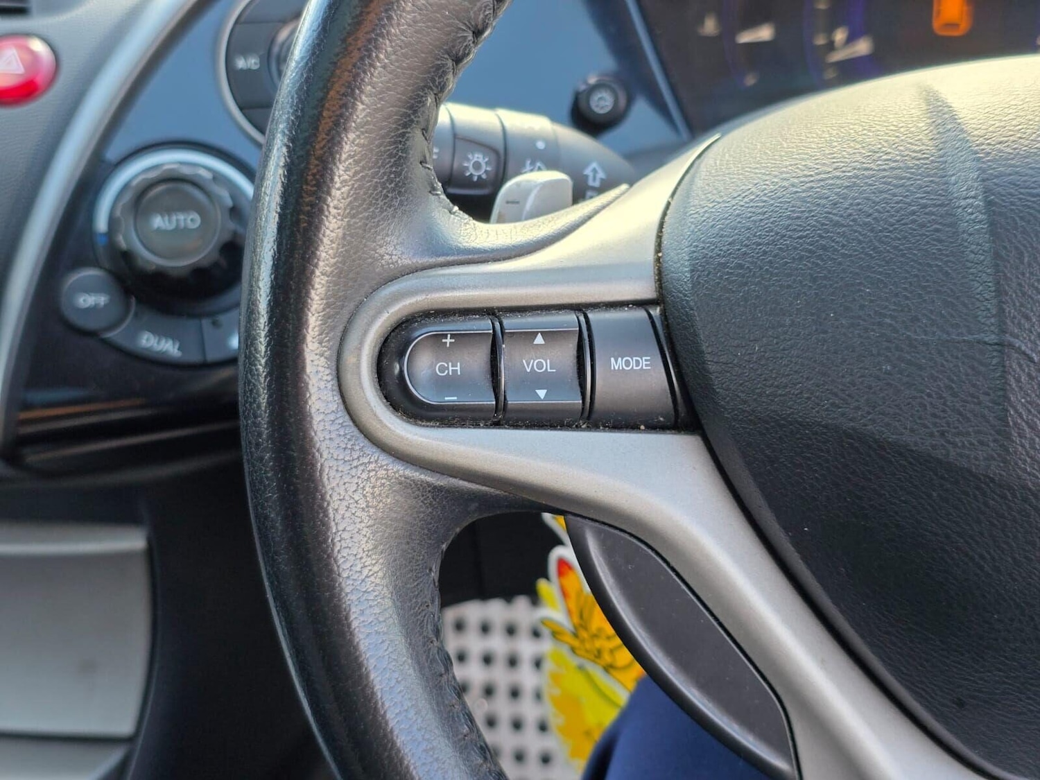 Used Honda Civic 2007 for sale - 76352345: Photo 24