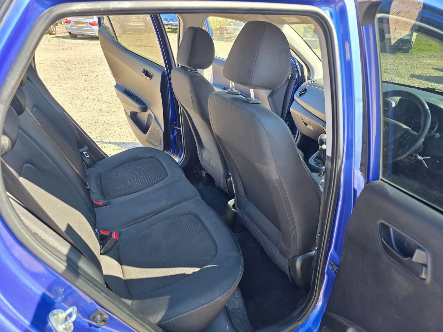 Vehicle 29