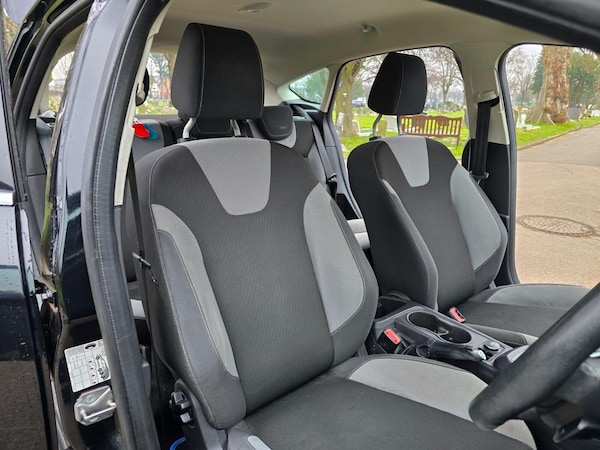 Used Ford Focus 2012 for sale - 75426148: Photo 26