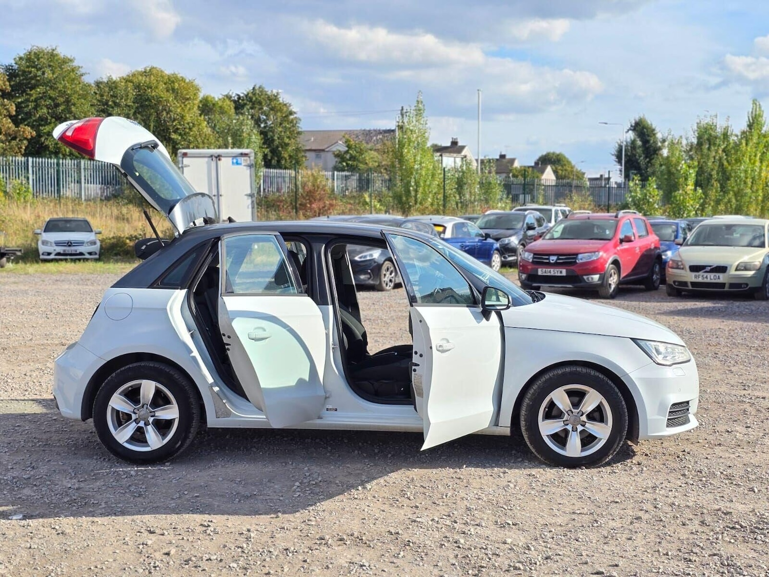 Used Audi A1 2015 for sale - 76114110: Photo 14