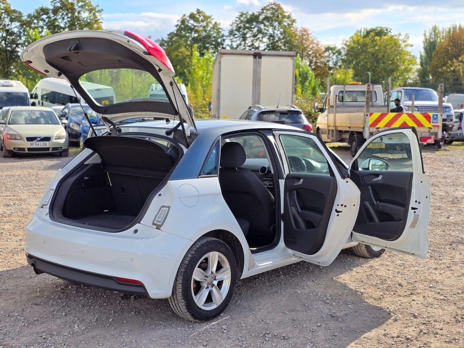 Used Audi A1 2015 for sale - 76114110: Photo 15