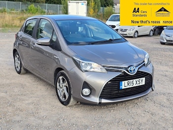 Used Toyota Yaris 2015 for sale - 75663111: Photo