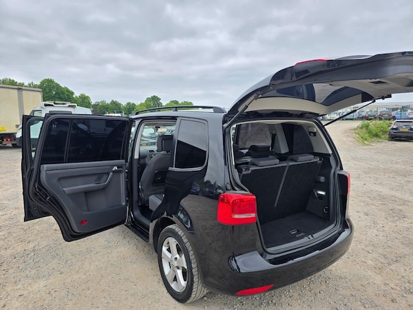 Used Volkswagen Touran 2014 for sale - 75053807: Photo 12