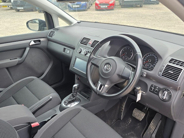 Used Volkswagen Touran 2014 for sale - 75053807: Photo 24