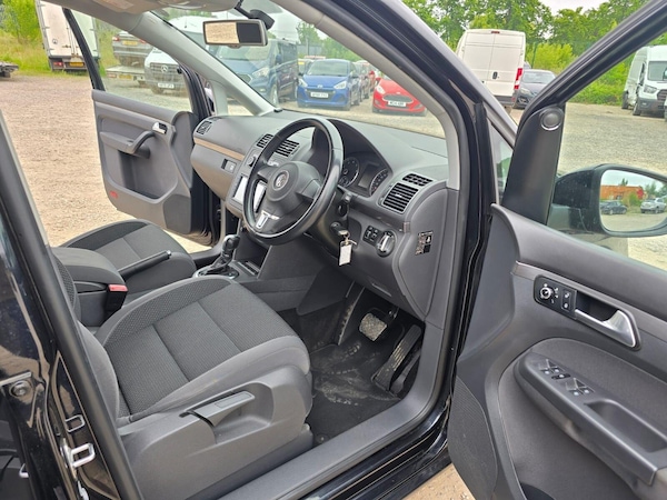 Used Volkswagen Touran 2014 for sale - 75053807: Photo 25