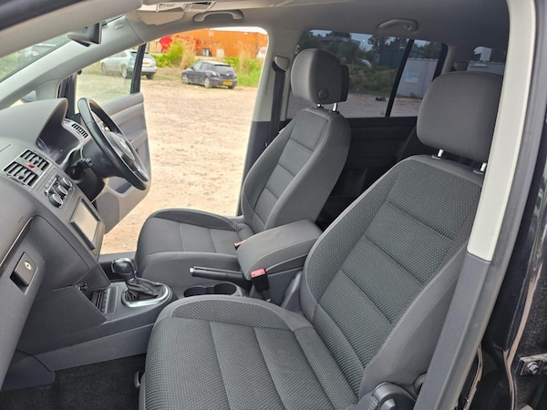 Used Volkswagen Touran 2014 for sale - 75053807: Photo 48