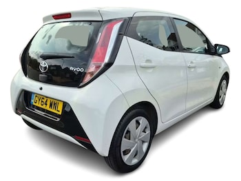 Used Toyota AYGO 2015 for sale - 79549697: Photo
