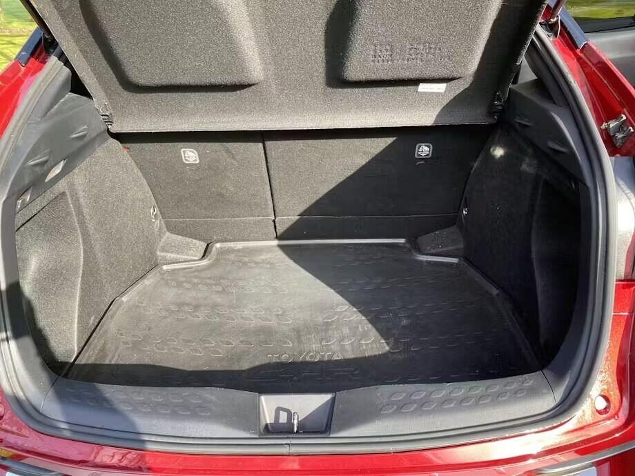 Used Toyota C-HR 2019 for sale - 77691974: Photo 14