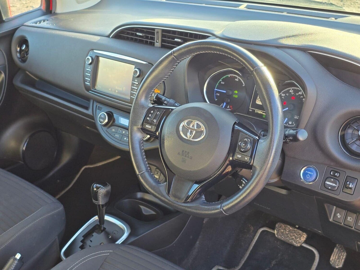 Used Toyota Yaris 2018 for sale - 76641693: Photo 39