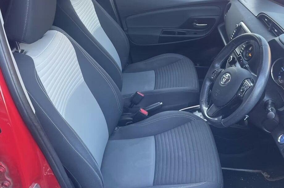 Used Toyota Yaris 2018 for sale - 76641693: Photo 6