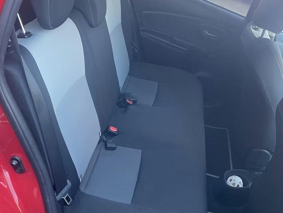 Used Toyota Yaris 2018 for sale - 76641693: Photo 7