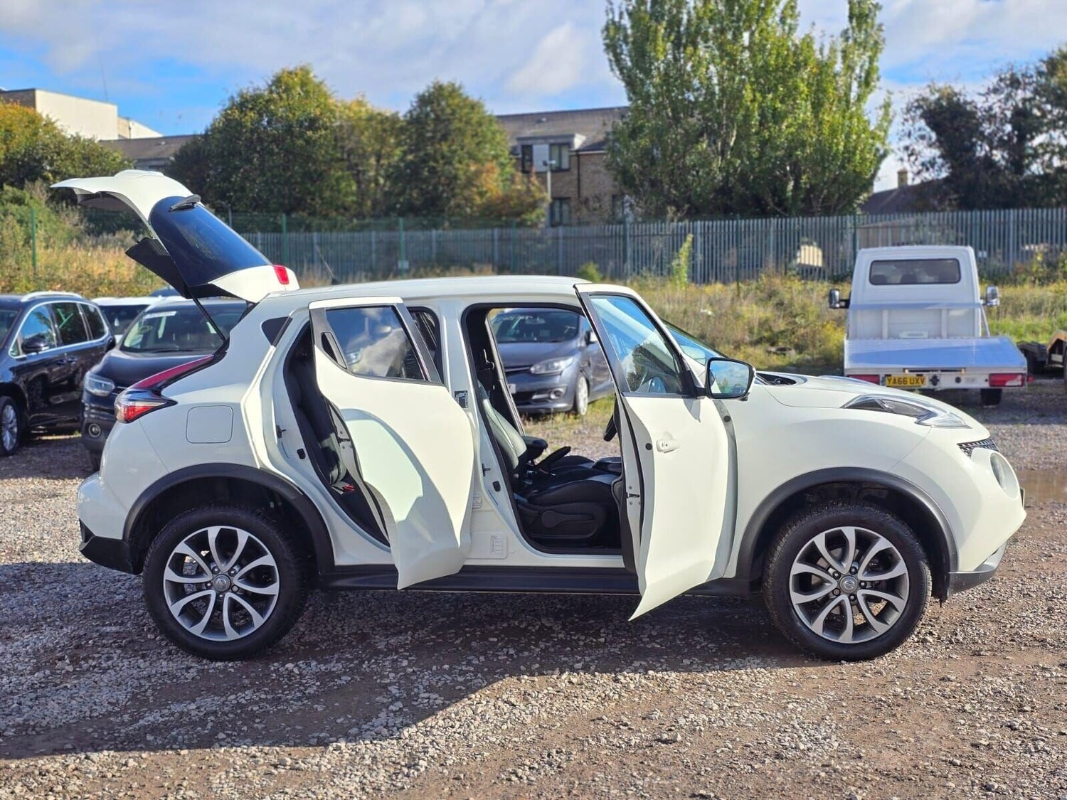 Used Nissan Juke 2016 for sale - 76148709: Photo 15