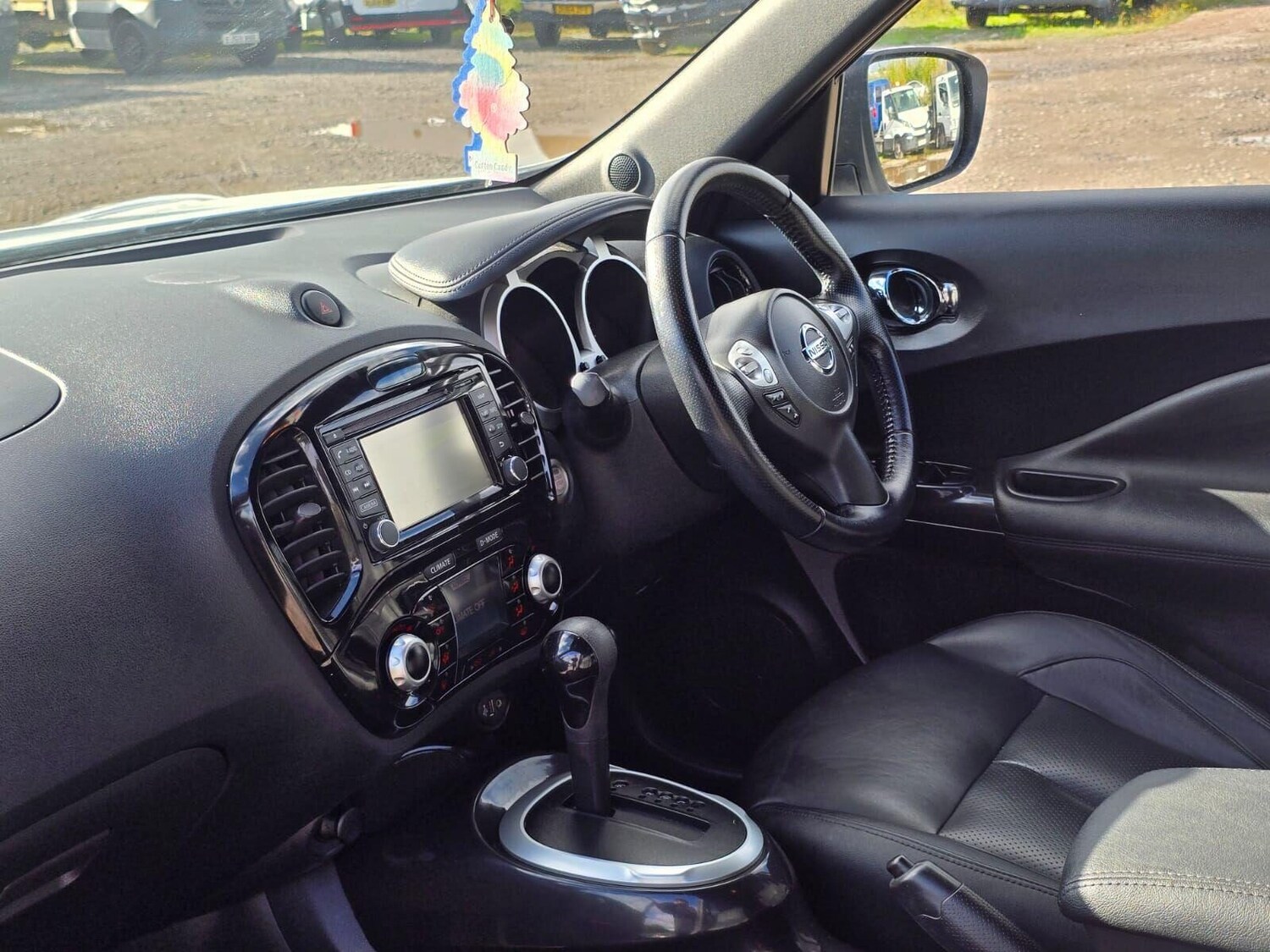 Used Nissan Juke 2016 for sale - 76148709: Photo 25