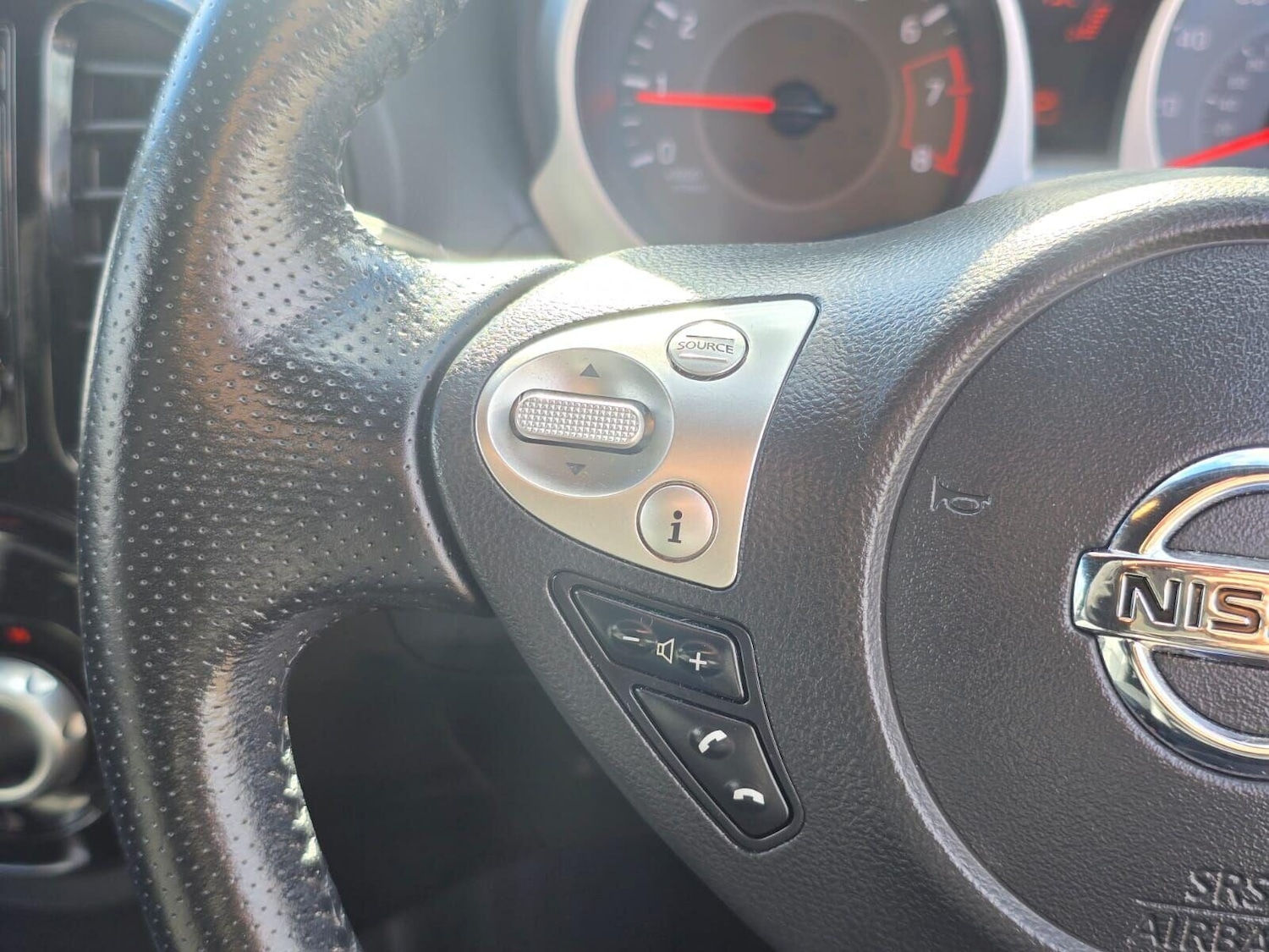 Used Nissan Juke 2016 for sale - 76148709: Photo 30